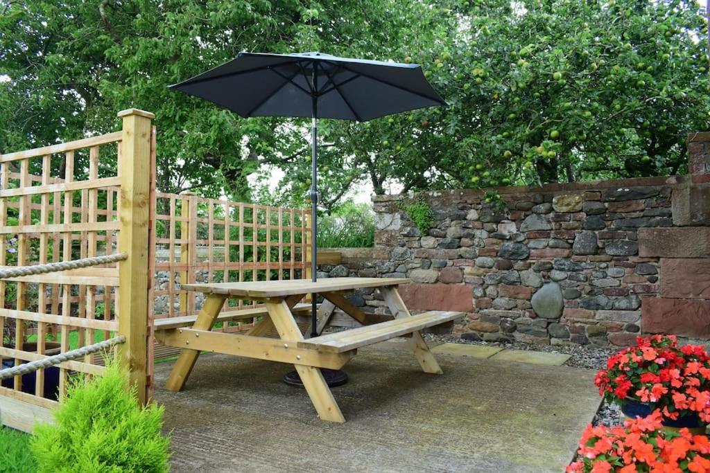 Church House Barn Lake District & Solway Coast With Solway Firth Views Силот Екстериор снимка